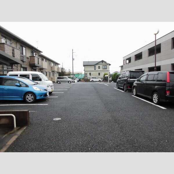 駐車場 (駐車場)