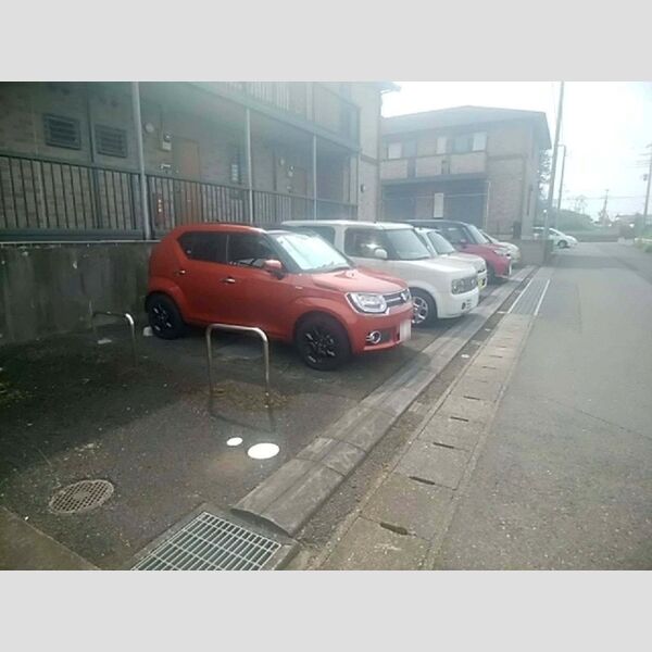 駐車場 (駐車場)