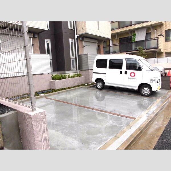 駐車場 (駐車場)