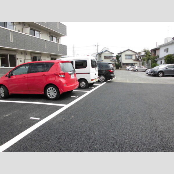 駐車場 (駐車場)