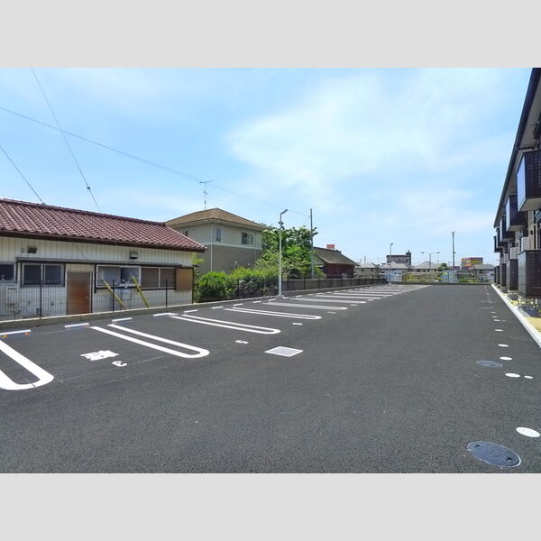 駐車場 (駐車場)