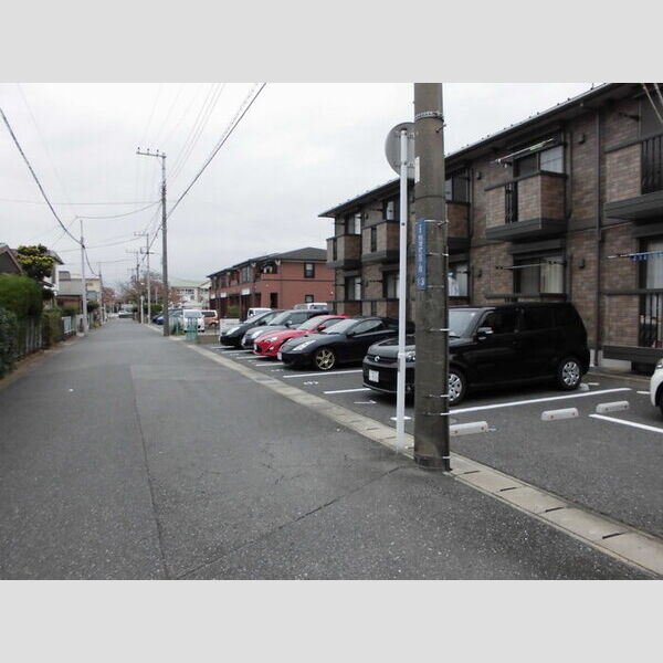 駐車場 (駐車場)