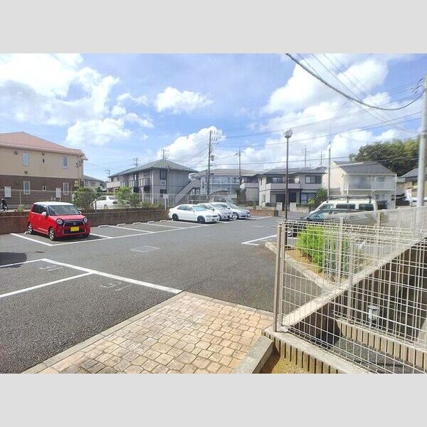 駐車場 (駐車場)