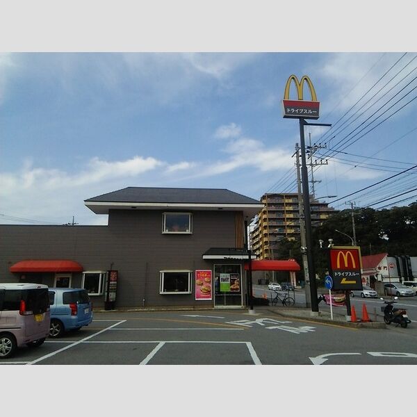 現地周辺 (マクドナルド千葉東寺山店 887M)