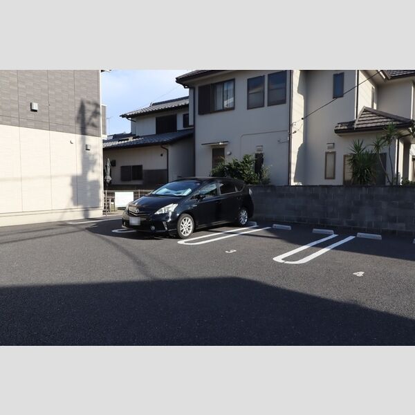 駐車場 (駐車場)