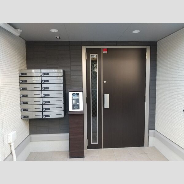 エントランス (オートロック)