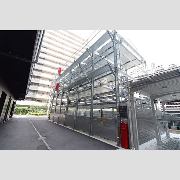 駐車場 (立体駐車場)