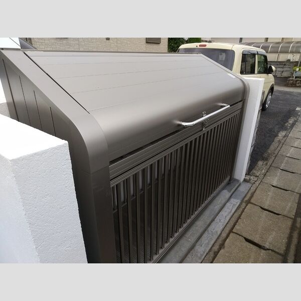 現地周辺 (ゴミストッカー)