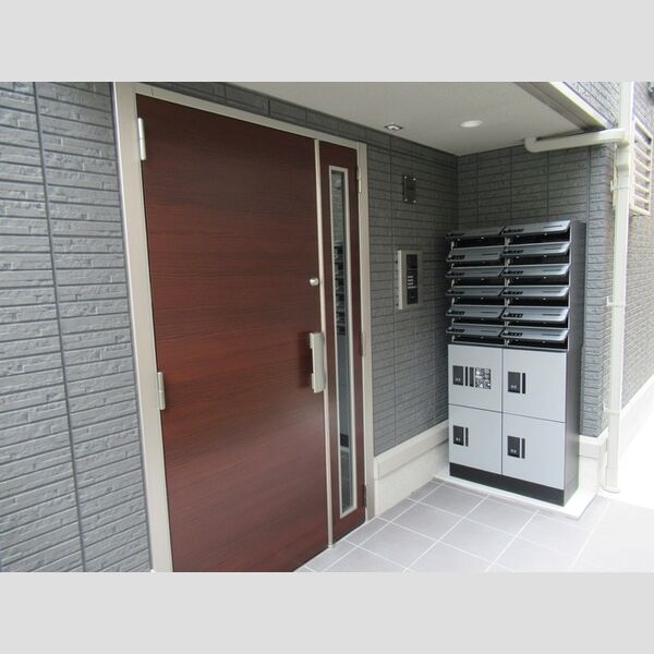 エントランス (オートロック・集合ポスト・宅配ボックス)