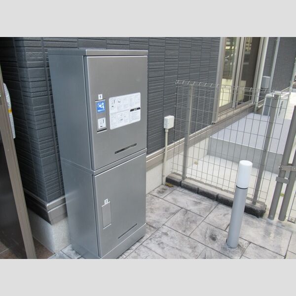 現地周辺 (宅配ボックス)