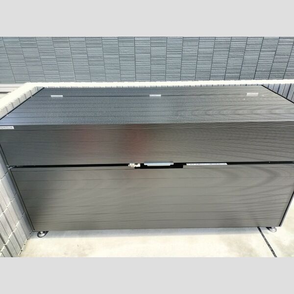 現地周辺 (ゴミストッカー)