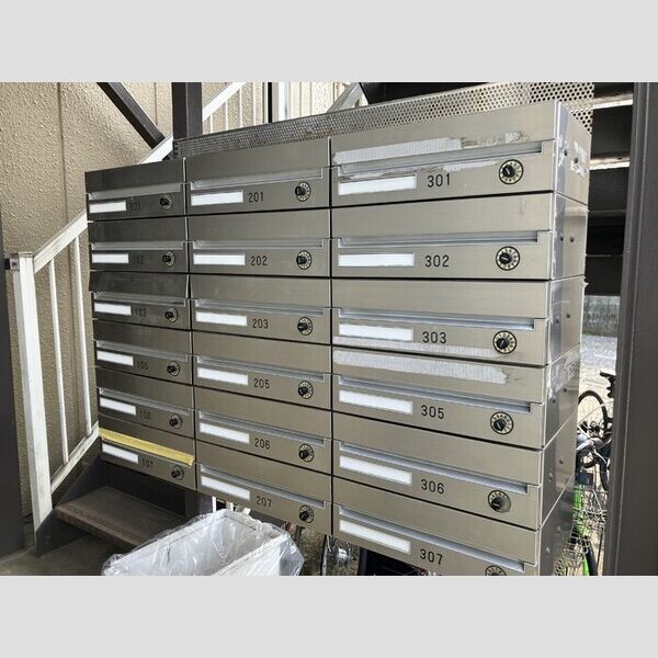 エントランス (集合ポスト)