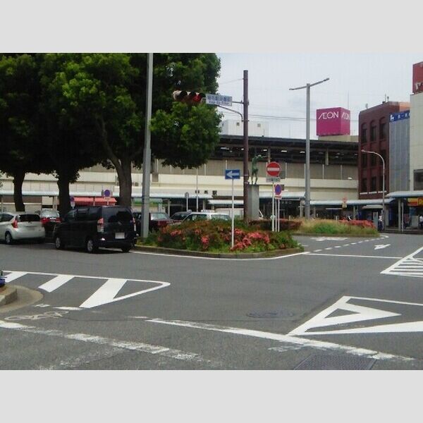 現地周辺 (総武・中央緩行線　稲毛駅　徒歩9分)