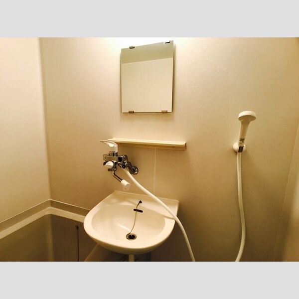 洗面所 (洗面台)