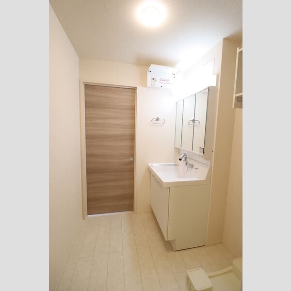 洗面所 (洗面室　洗髪洗面化粧台)