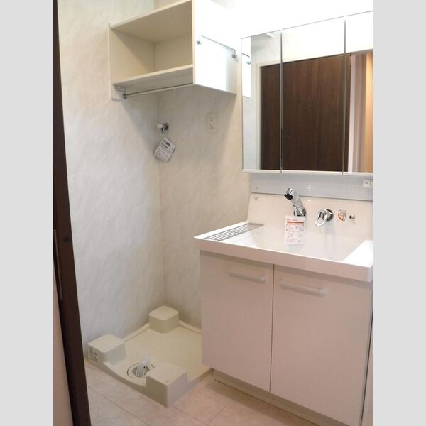 洗面所 (洗面室)