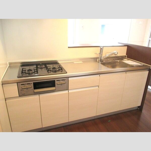 キッチン (システムキッチン)