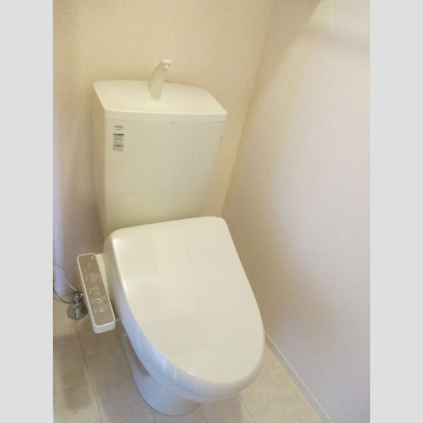 トイレ (温水洗浄暖房便座)