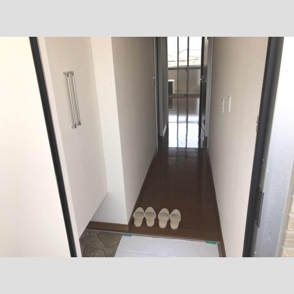 玄関 (玄関入口)