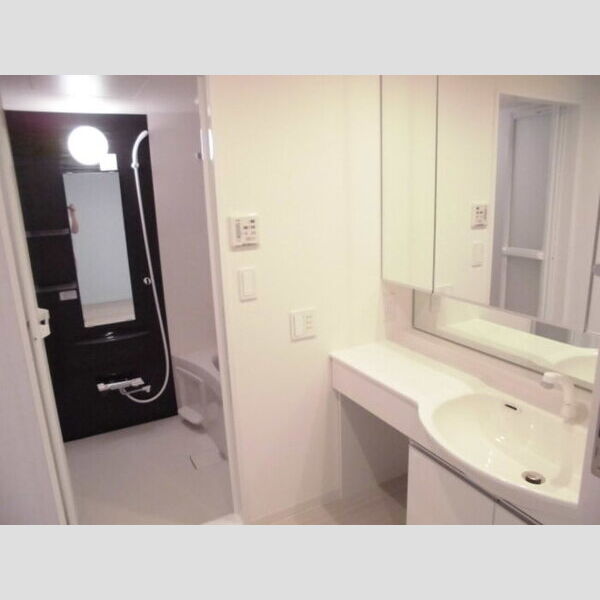 洗面所 (洗面室・浴室)