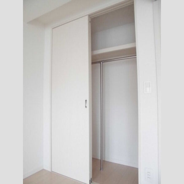 収納 (クローゼット)