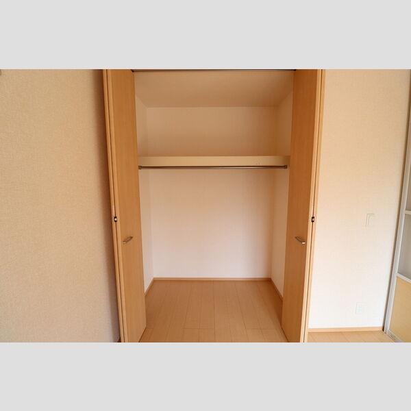 収納 (クローゼット)