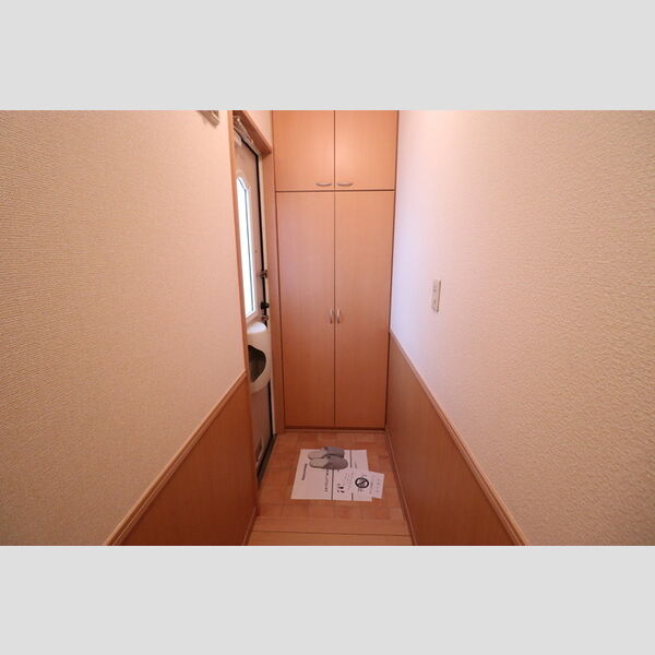玄関 (玄関)