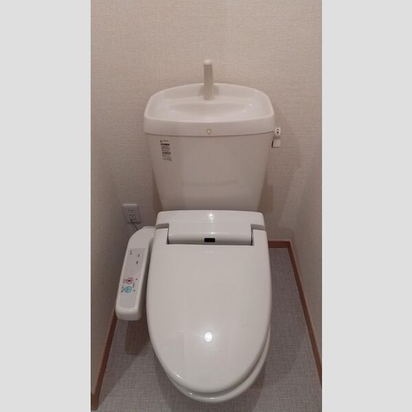 トイレ (温水洗浄暖房便座)