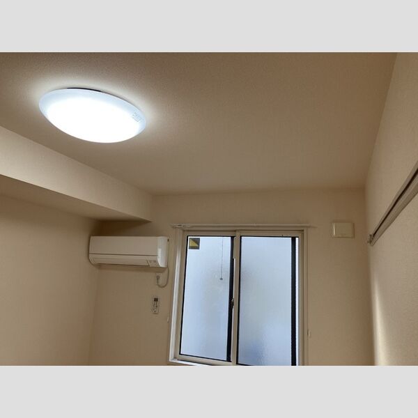 その他 (北側洋室照明・北側洋室エアコン・ハングバー)