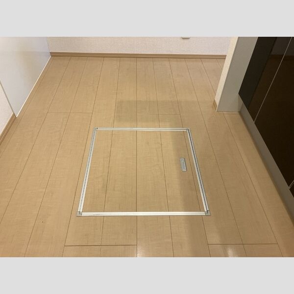 その他 (床下収納)