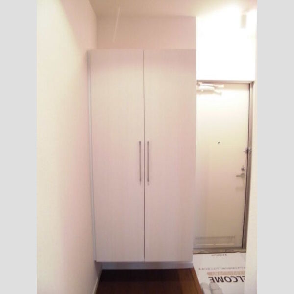 玄関 (シューズBOX)