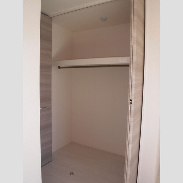 収納 (クローゼット)