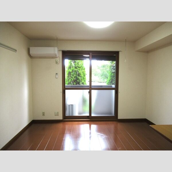その他 (居室)