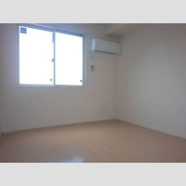 居室・リビング (洋室 102)