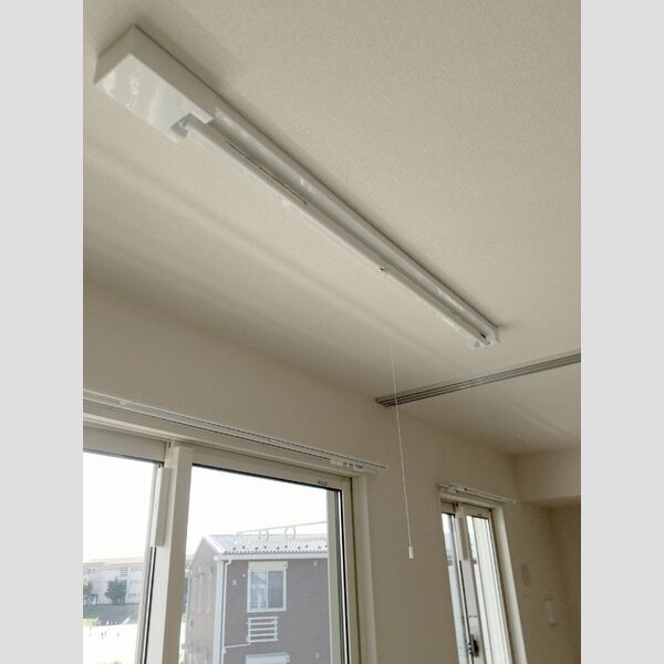 その他 (室内物干し)