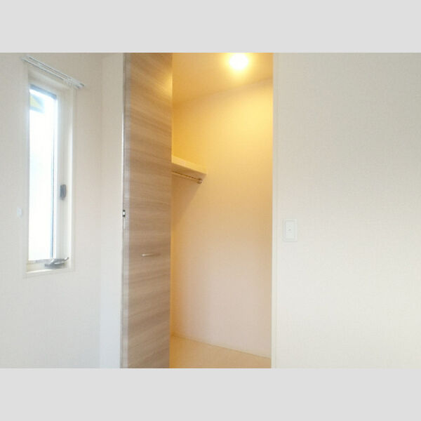 収納 (ウォークインクローゼット)