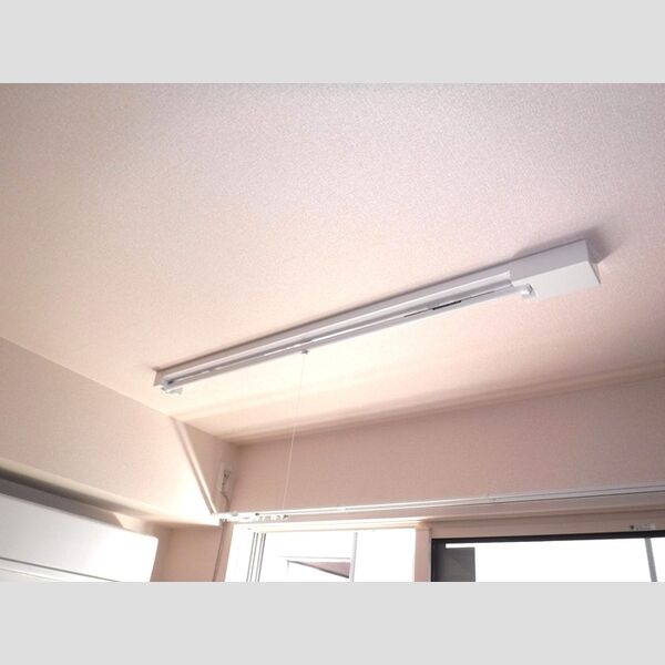 その他 (室内物干し)