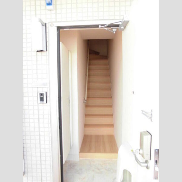 玄関 (玄関)