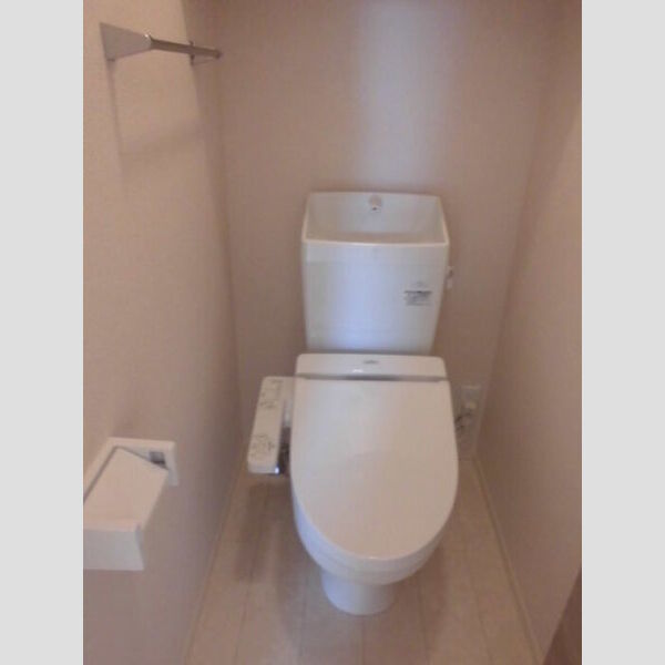 トイレ (温水便座)