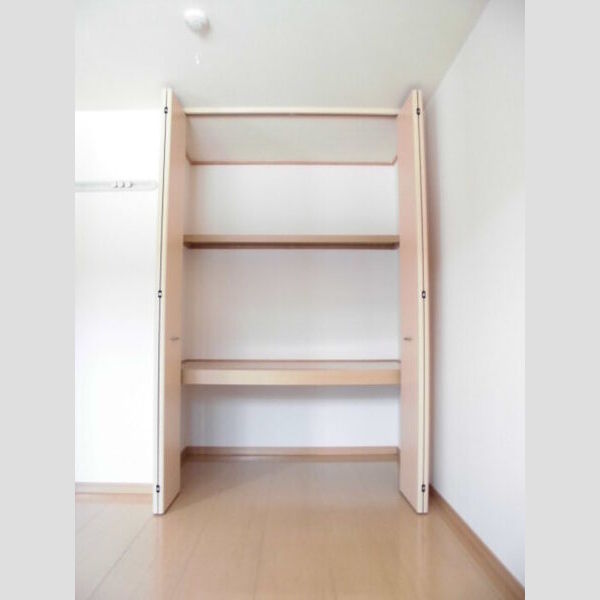 収納 (物入)