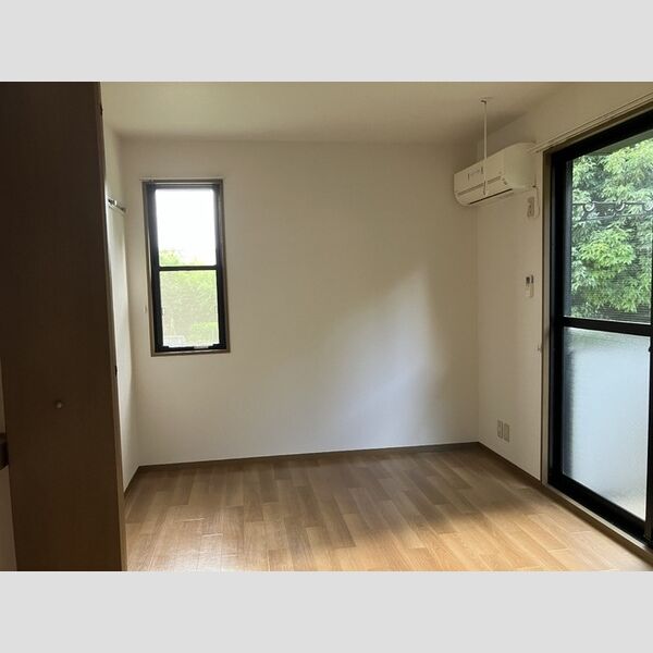 その他 (洋室①)