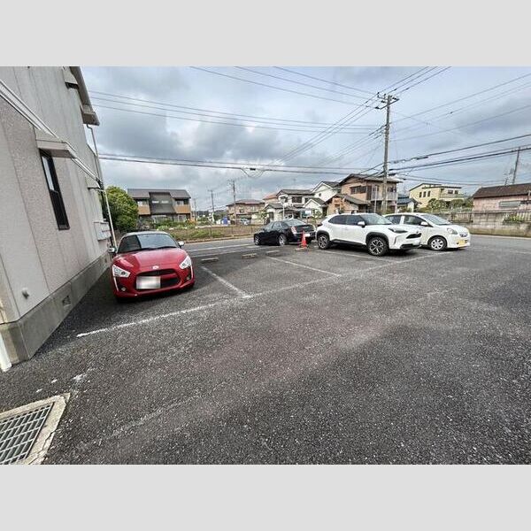 駐車場 (駐車場)