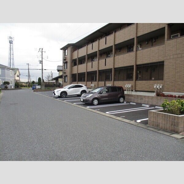 駐車場 (駐車場)