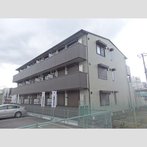 建物外観 (JR内房線五井駅徒歩1分!オートロック付き物件!)