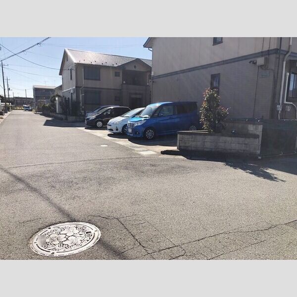 駐車場 (駐車場)