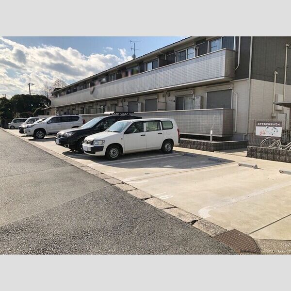 駐車場 (駐車場)