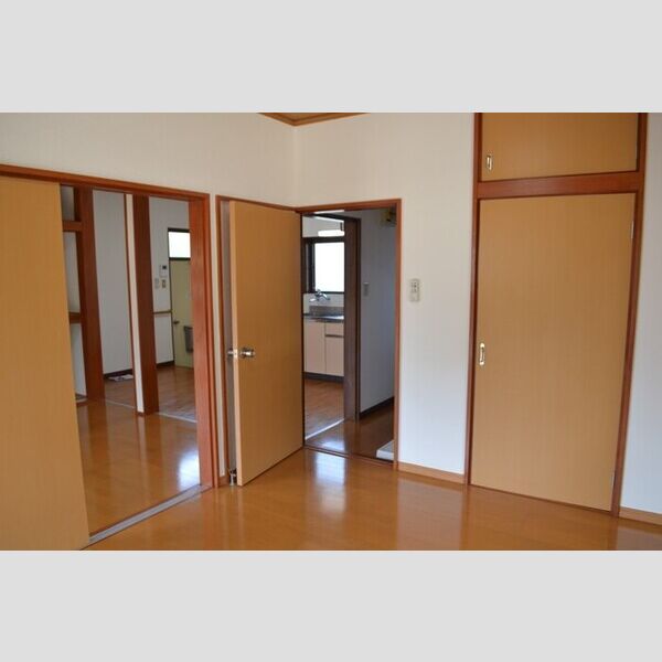 その他 (洋室(別角度))