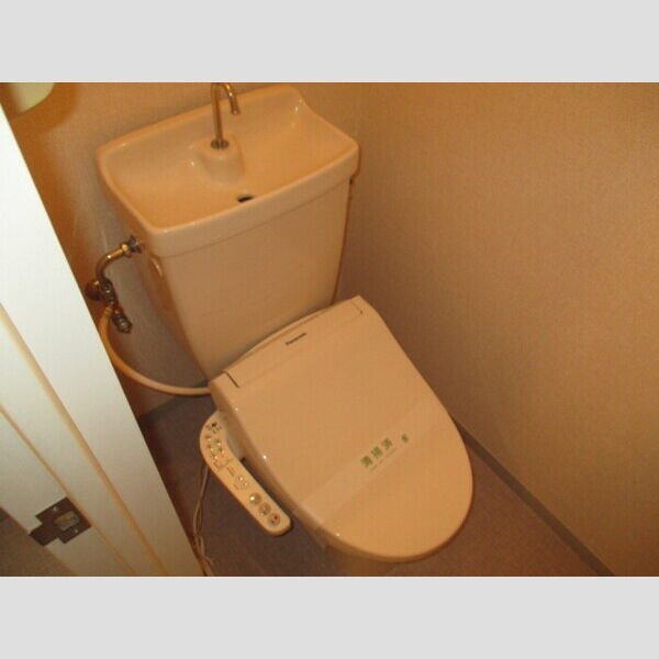 トイレ (温水洗浄便座)