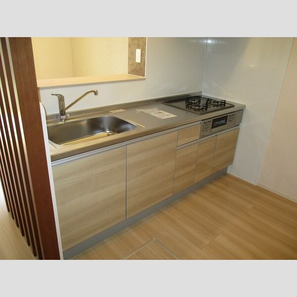 キッチン (対面システムキッチン)