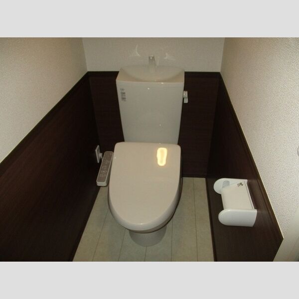 トイレ (温水洗浄便座)